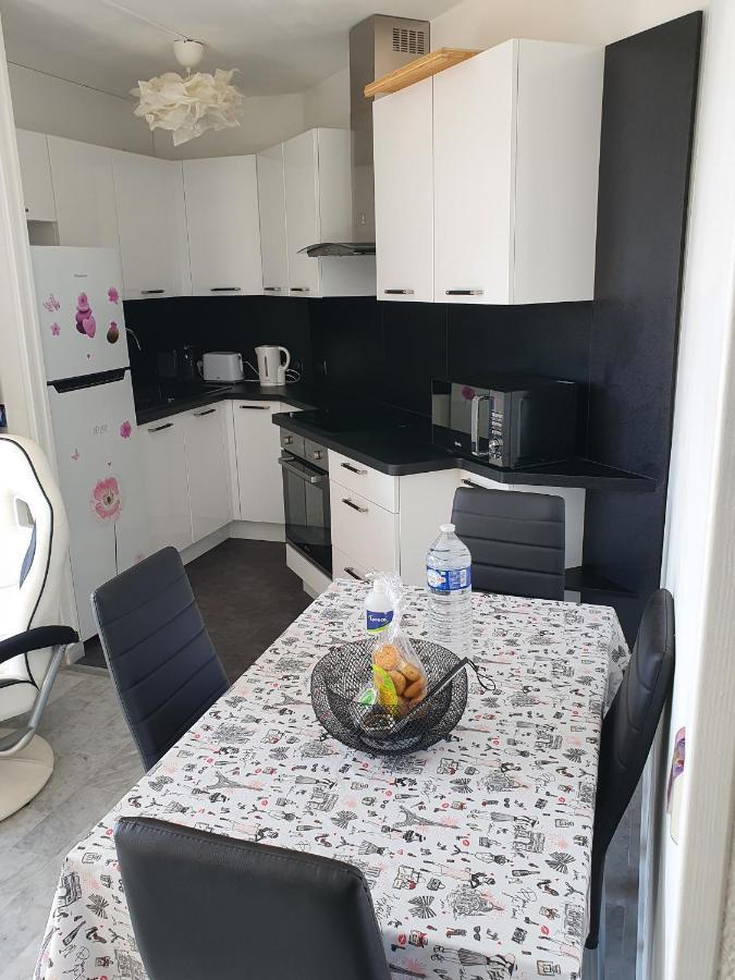 Superbe Appartement Plage Saint-Laurent Du Var Ngoại thất bức ảnh
